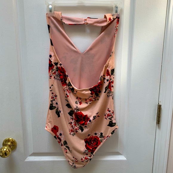 Peach and Floral Bodysuit - Picture 2 of 5